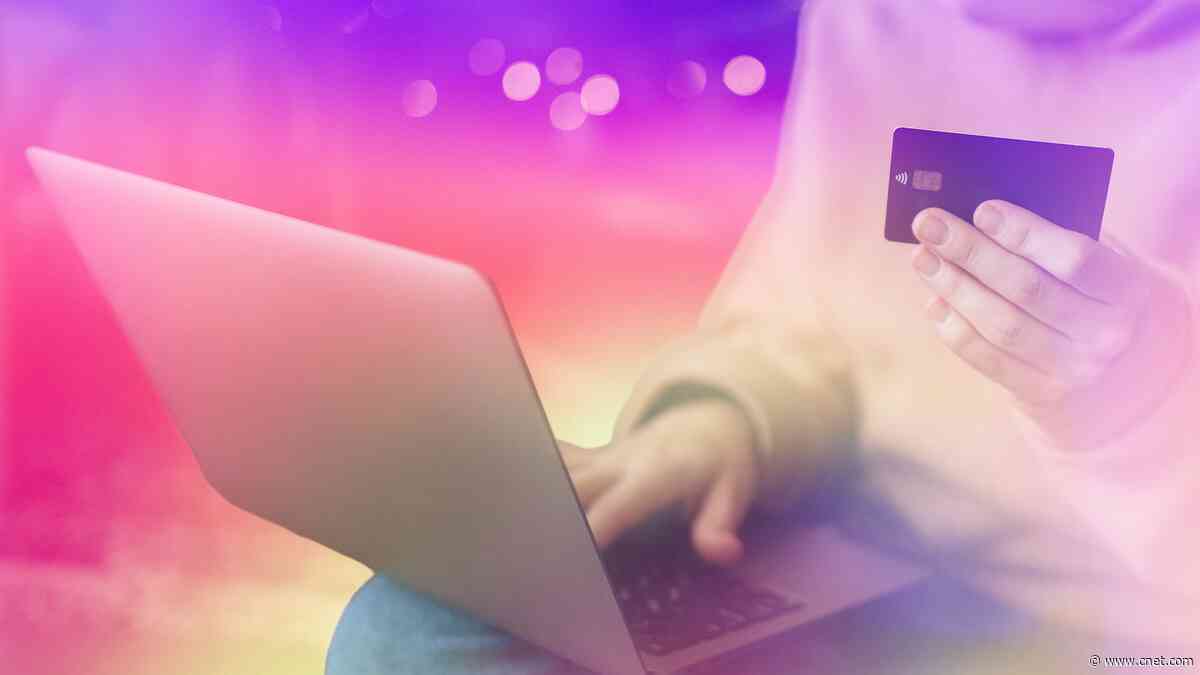 Is It Even Worth Buying Tech During Early Holiday Sales? Here’s What We Recommend