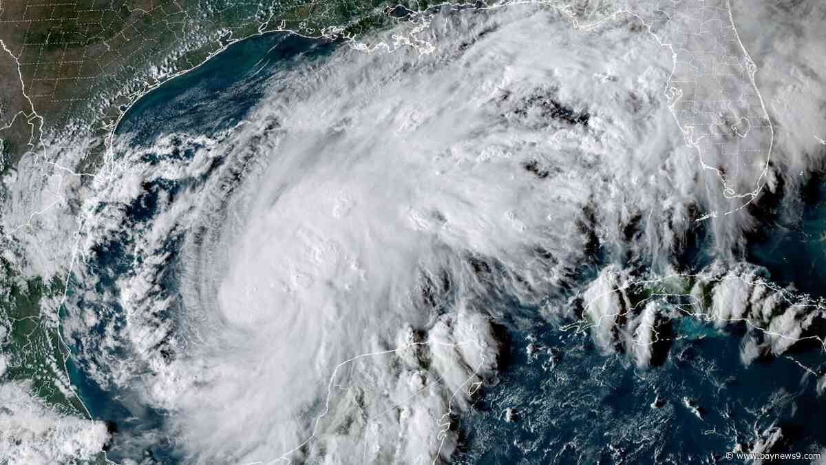 Isaias continues to strengthen, forecast track mostly unchanged