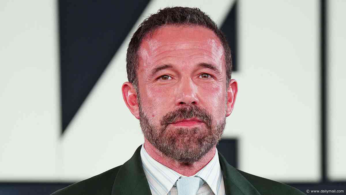 Ben Affleck reveals if he wore a prosthetic during THAT Gone Girl shower scene
