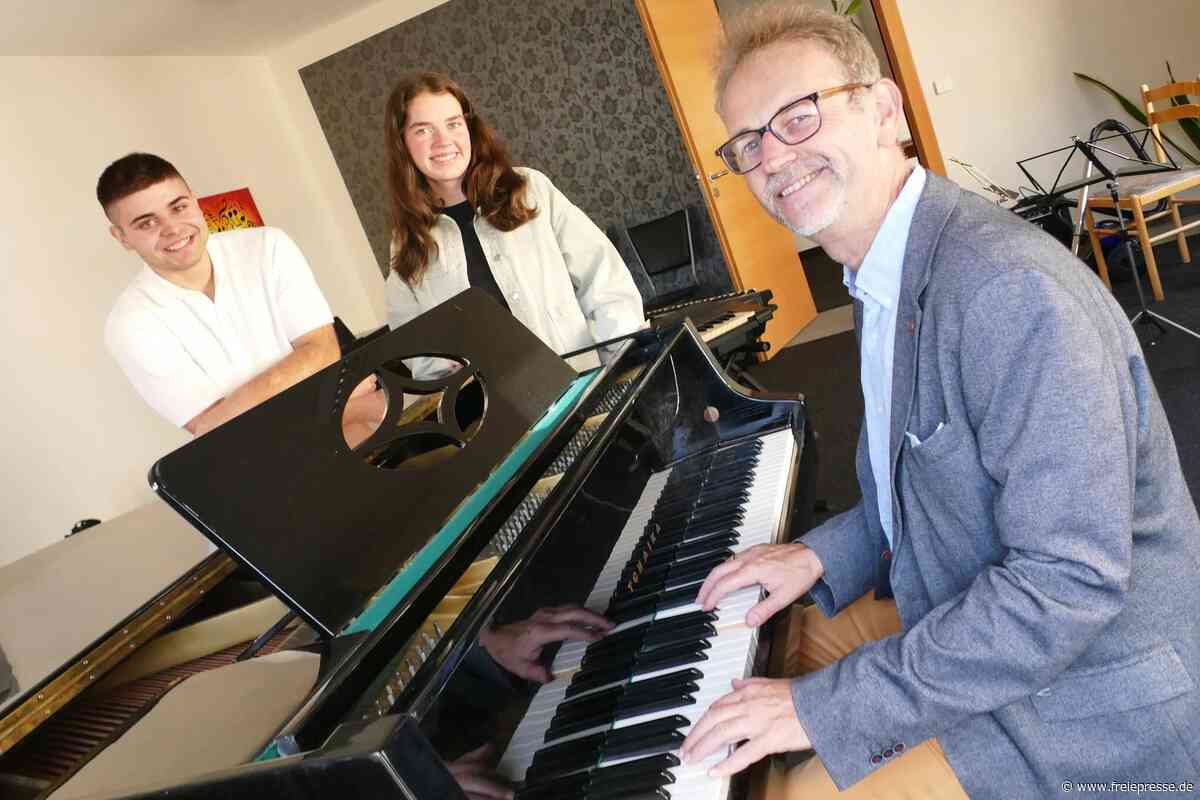 Zschopauer Musiklehrer bereitet seiner Heimatstadt ein ganz besonderes Geschenk