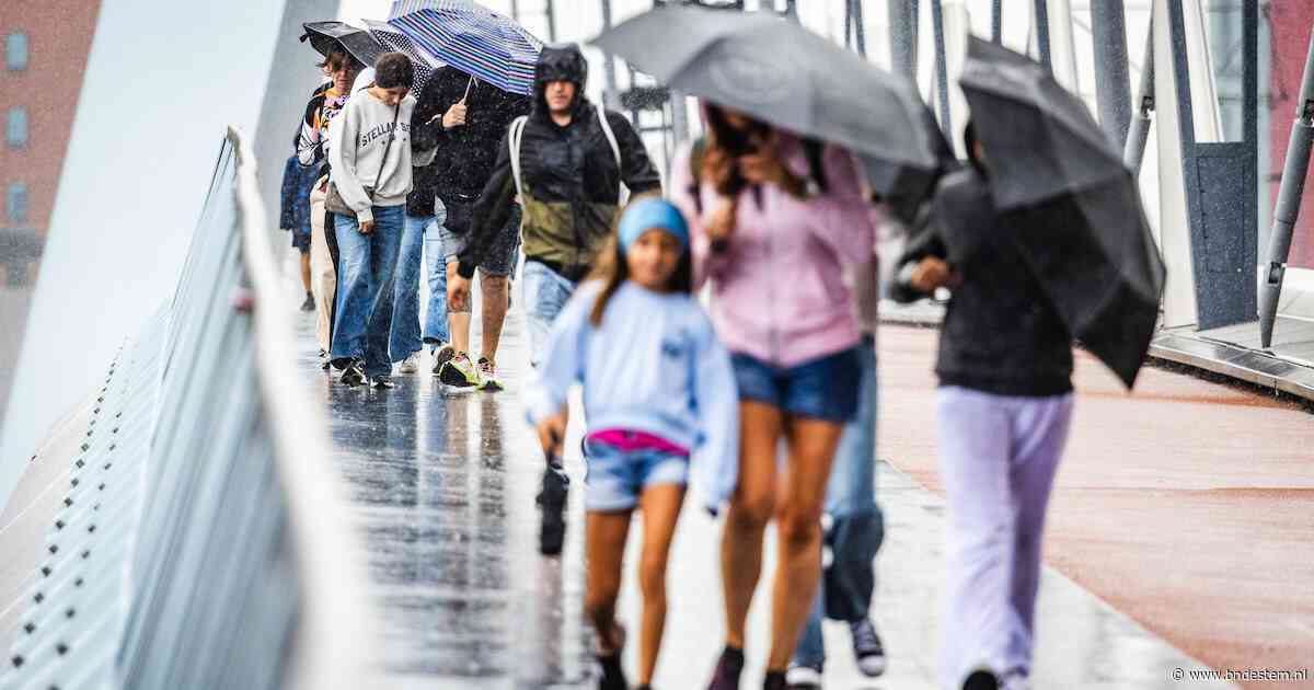 Eind aan mooie nazomer, veel buien op komst