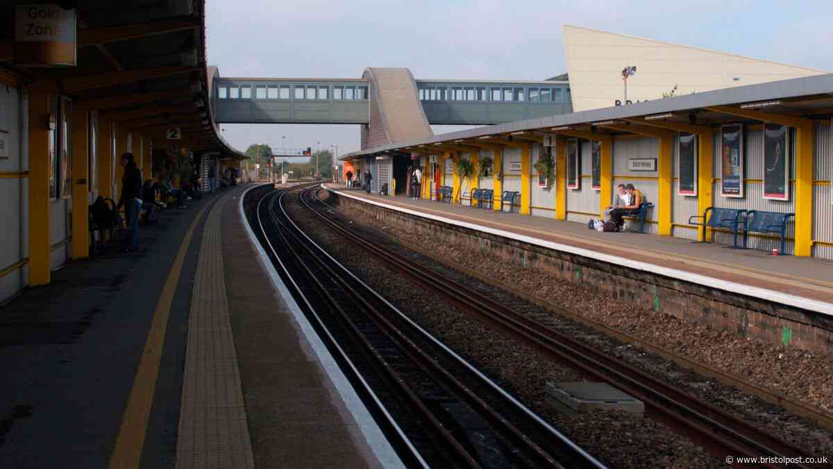 Disabled passengers 'cut off' as lifts keep breaking down at Bristol Parkway train station