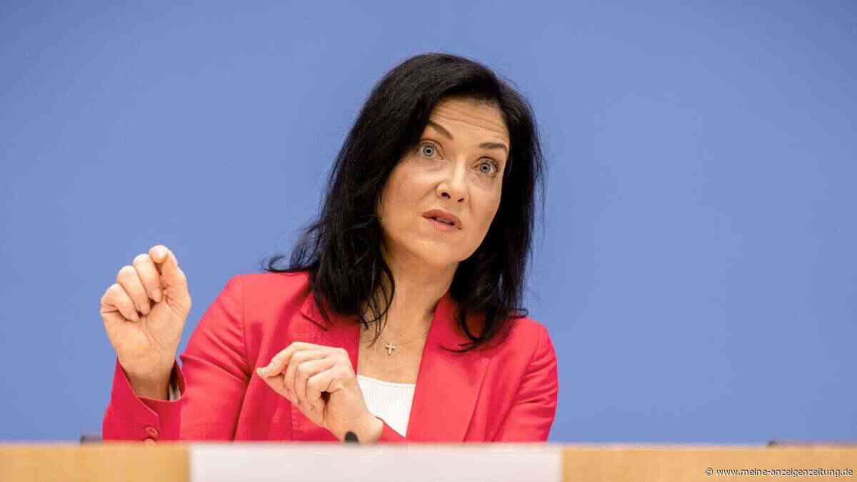 Vor Vorstellung der Herbstprojektion: Wirtschaftsministerin Reiche mahnt zu Strukturreformen
