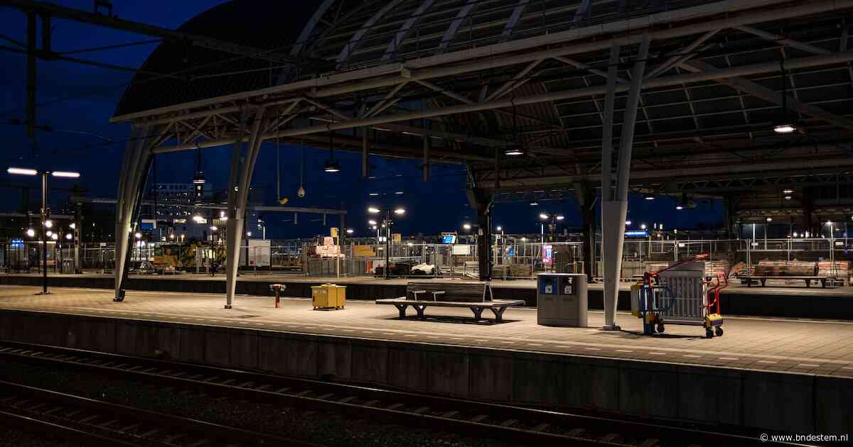 Man die dreigde mensen neer te steken, aangehouden op station Reeshof: moet nog 120 dagen zitten