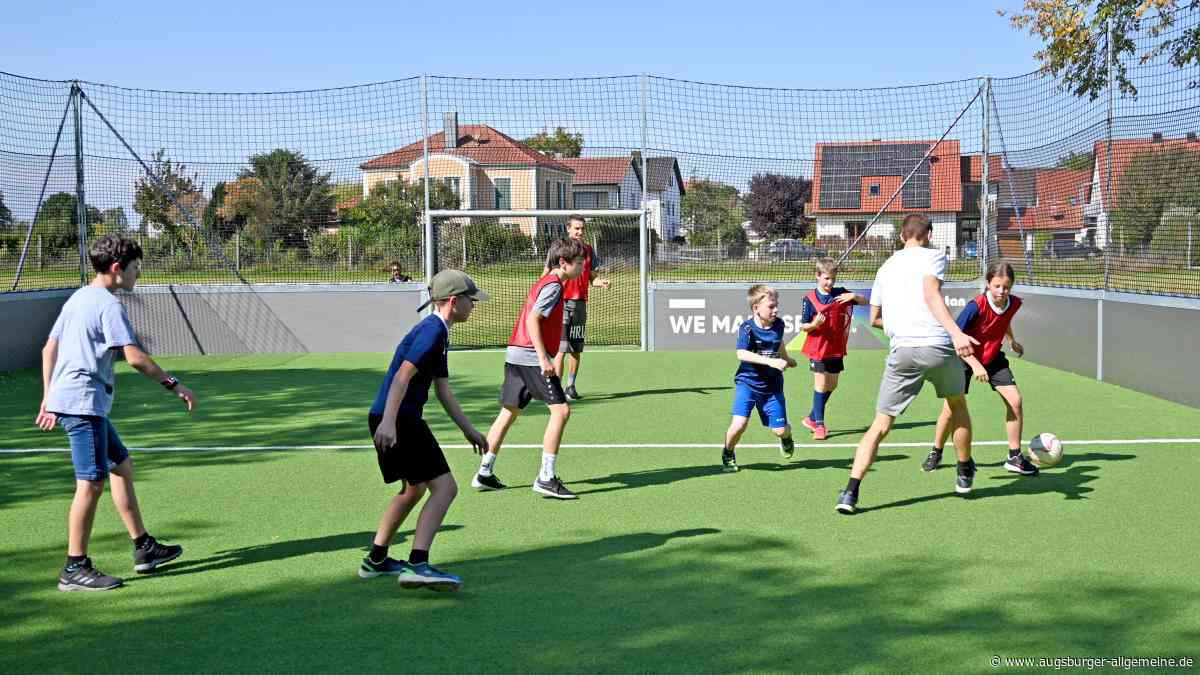 Soccer Court des TSV Burgheim wird von der Gemeinde gefördert