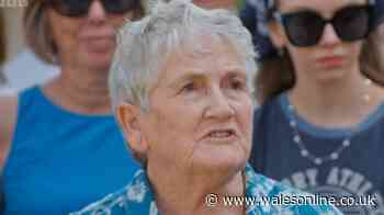 'Emotional' Welsh woman gasps over huge value of £1 item on Antiques Roadshow
