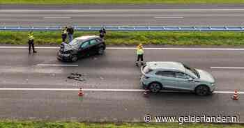 A18 bij Didam enige tijd dicht na ongeluk tussen twee auto’s