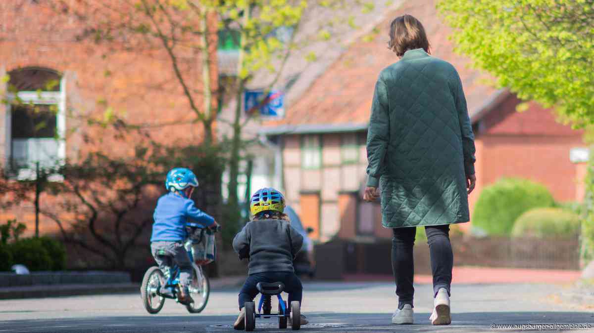 „Das wäre Augenwischerei“: Verbände bemängeln Söders Pläne einer „Überholspur“ für Familien