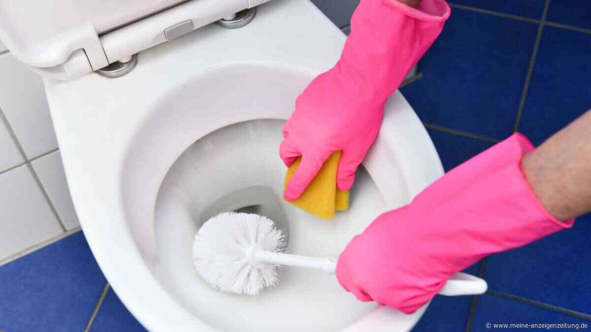Deshalb lohnt es sich, ein Stück Alufolie in die Toilette zu legen