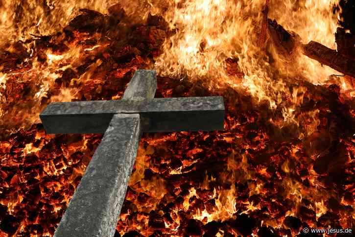 Tagesschau: Berichte über 33 Brandanschläge auf Kirchen lassen sich nicht belegen