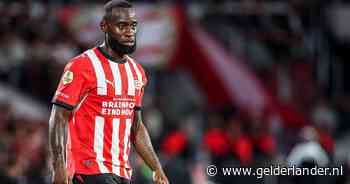 PSV hoopt tegen Heerenveen op terugkeer Lutsharel Geertruida