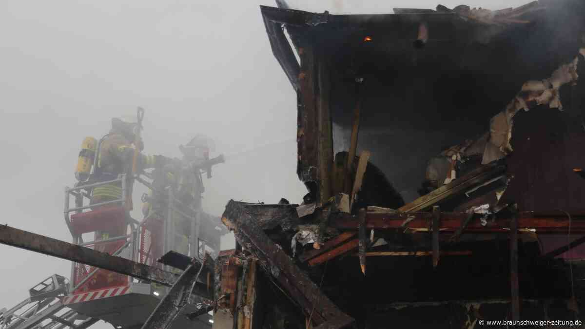 Beim Multimarkt-Feuer in Gifhorn alles verloren – Gifhornerin ruft zu Spenden auf