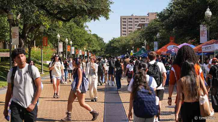 Trump administration proposes $70,000 fee for international students to work in U.S.