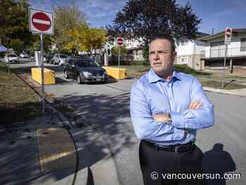 East Vancouver residents say barriers meant to calm traffic are creating 'chaos' instead