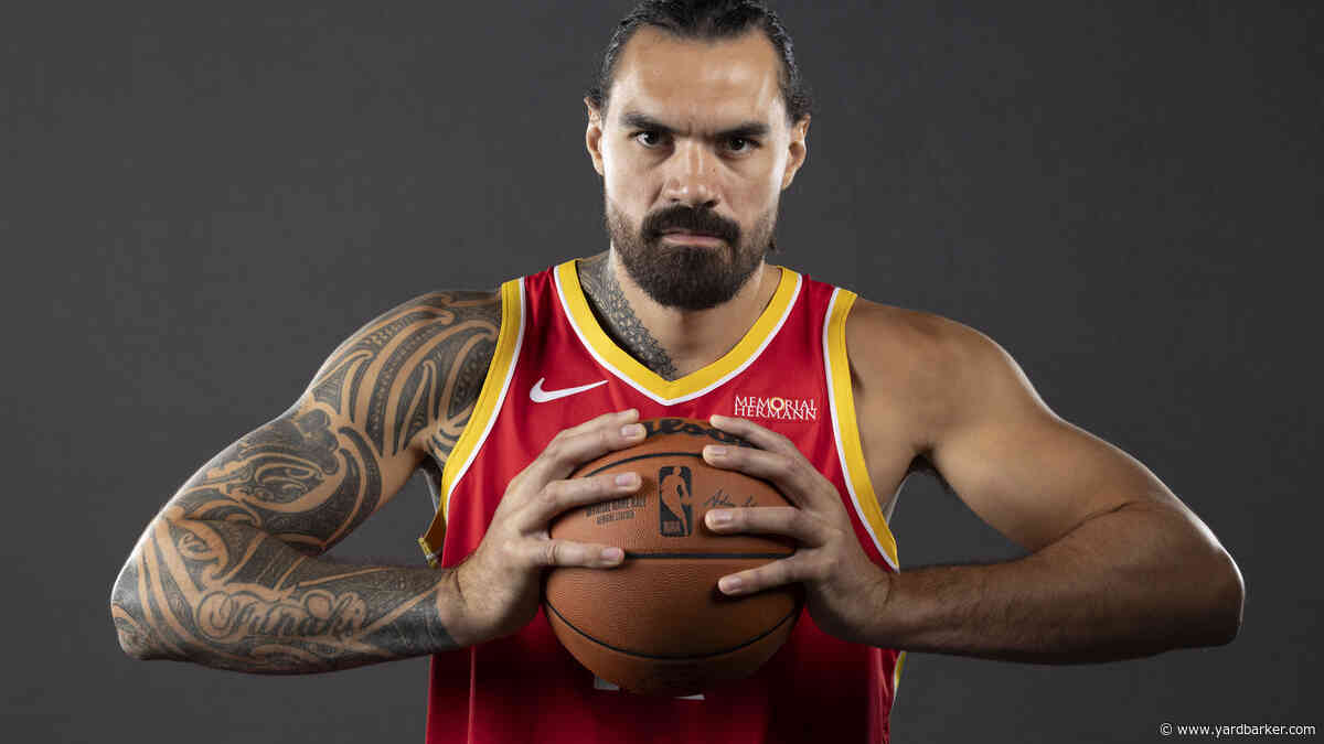 Steven Adams gets dwarfed by 7-foot-5 women’s basketball star in China