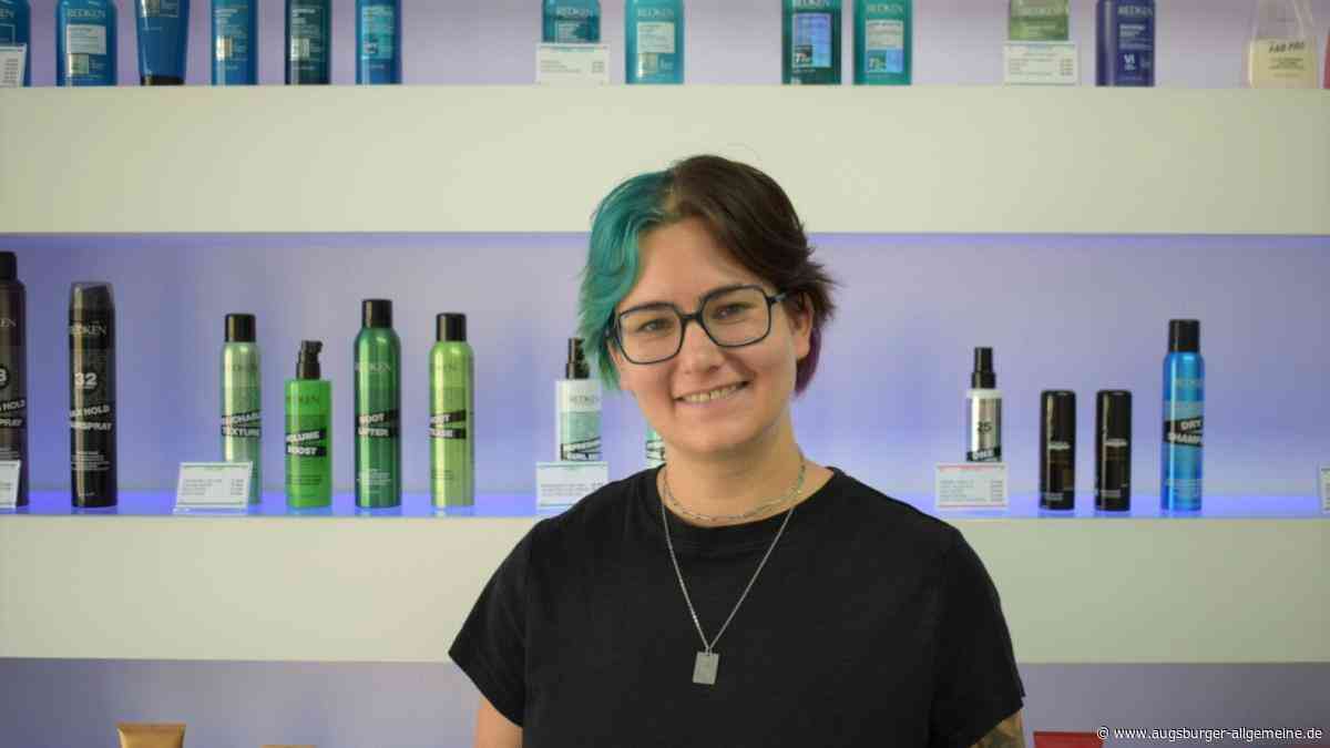 „Es ist richtig, mutig zu sein“: Mit nur 22 Jahren eröffnete sie ihren eigenen Friseursalon