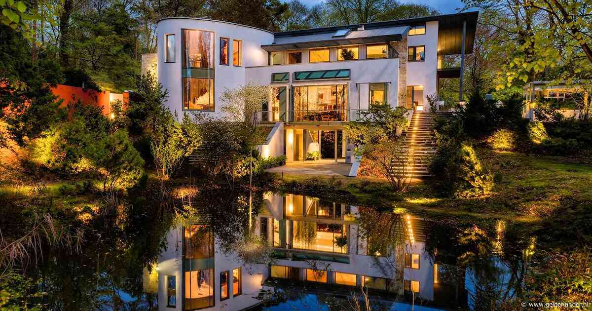 James Bond zou jaloers zijn op deze villa vol gadgets in Bosch en Duin en voor ‘slechts’ 9 miljoen is hij van jou