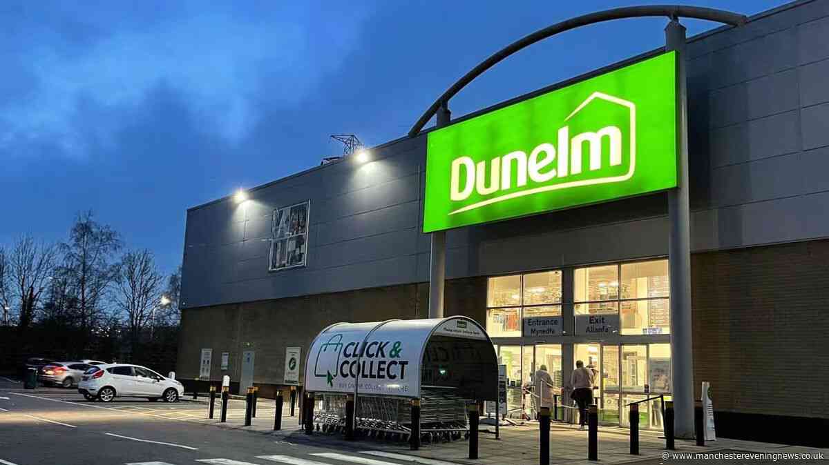Dunelm reduces 'non-slip- rug with 'gorgeous' designer print by 20%