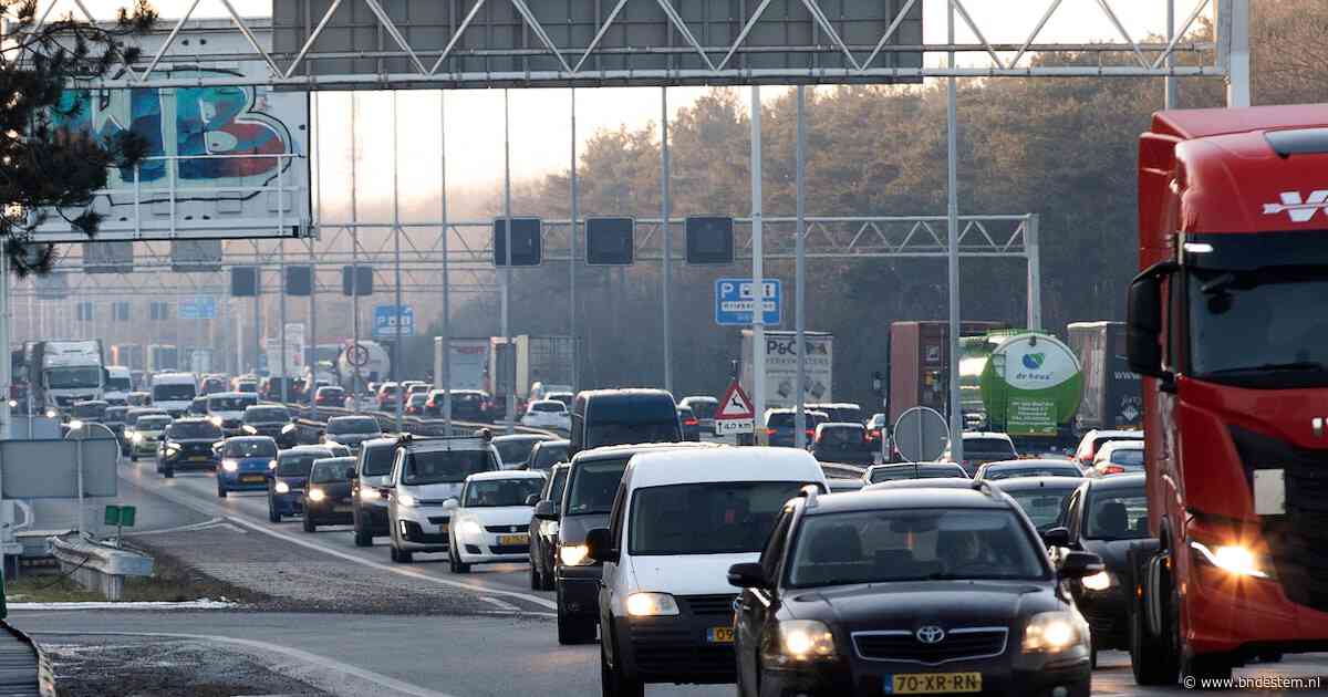 LIVE Files in Brabant | Avondspits komt op gang, files op A2 bij Den Bosch en A16 bij Moerdijk