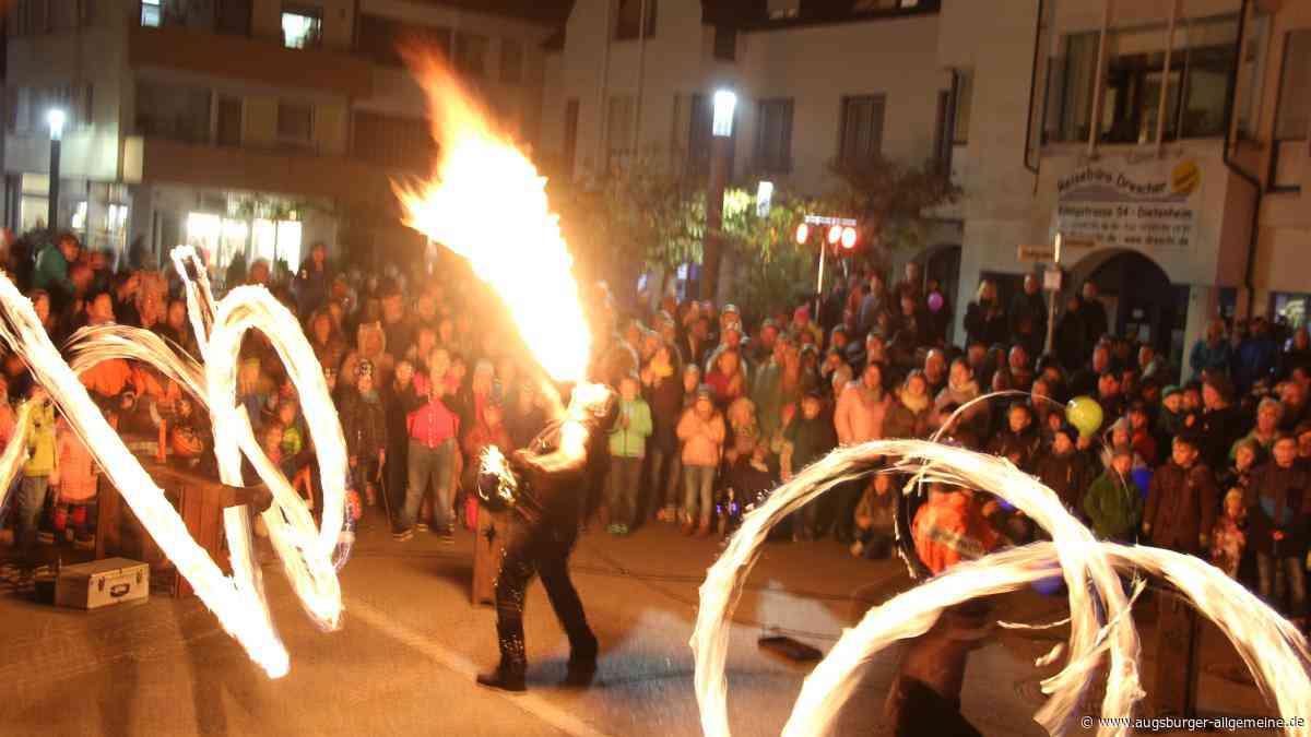 Dietenheim wird zur Lichterwelt: Fest mit Feuerwerk und Kürbiswettbewerb
