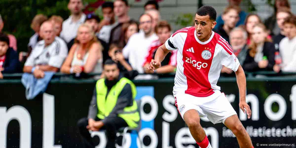 'Willen als Ajax kampioen worden en Conference League winnen, dat is realistisch'