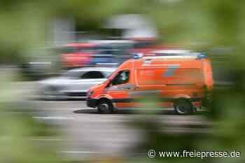 Pockau-Lengefeld: Motorradfahrer stürzt – schwer verletzt
