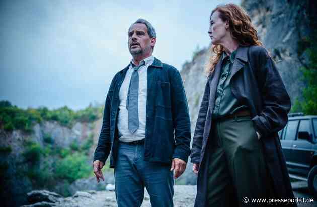 Was, wenn die Vergangenheit nicht vergangen ist? Moritz Bleibtreu ermittelt ab 27. November in der ARD-Mystery-Thriller-Serie "RITUS"