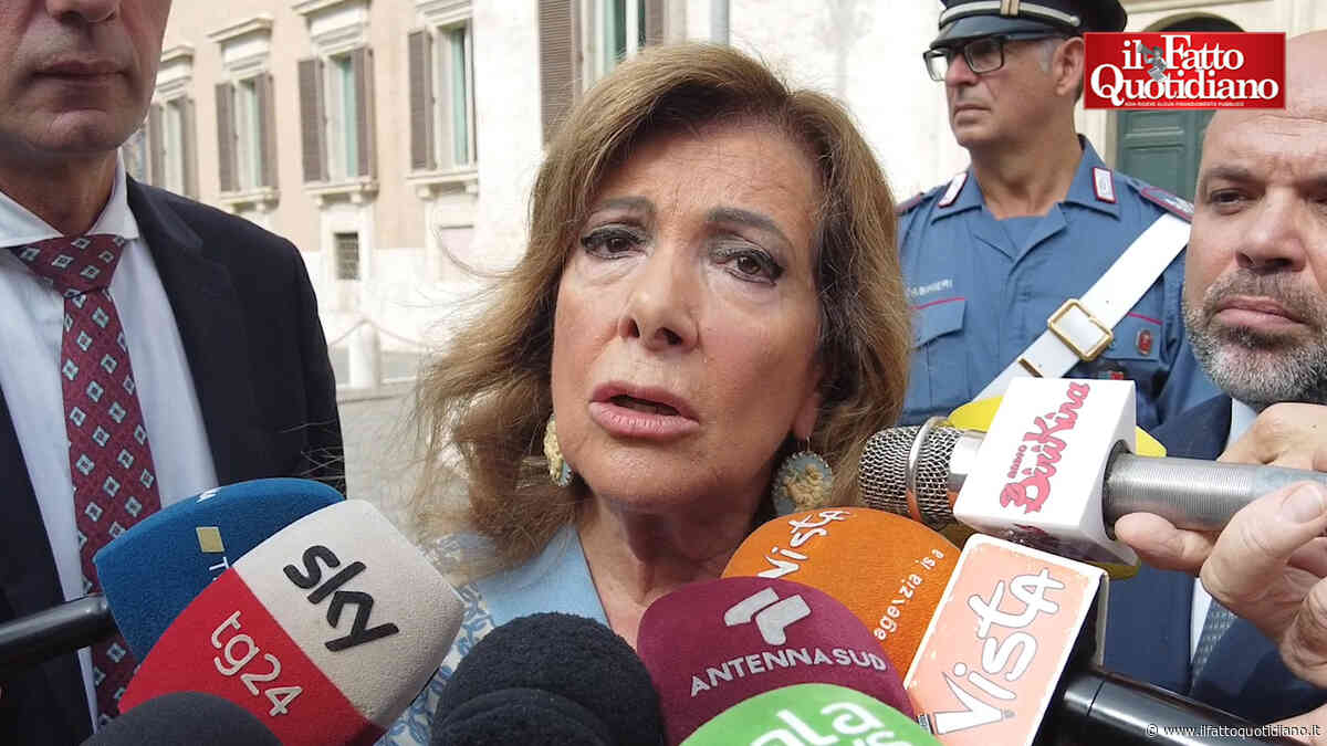 Legge elettorale, il timbro della ministra Casellati: “Quanti saranno eletti con le preferenze? Io i conti non li so fare”. Le opposizioni: “Furto di democrazia” – Il racconto della giornata dell’ok finale