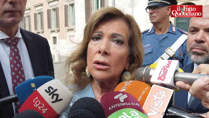 Legge elettorale, il timbro della ministra Casellati: “Quanti saranno eletti con le preferenze? Io i conti non li so fare”. Le opposizioni: “Furto di democrazia” – Il racconto della giornata dell’ok finale
