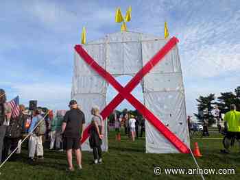 Flight attendants’ union flags safety concerns over proposed Memorial Circle arch
