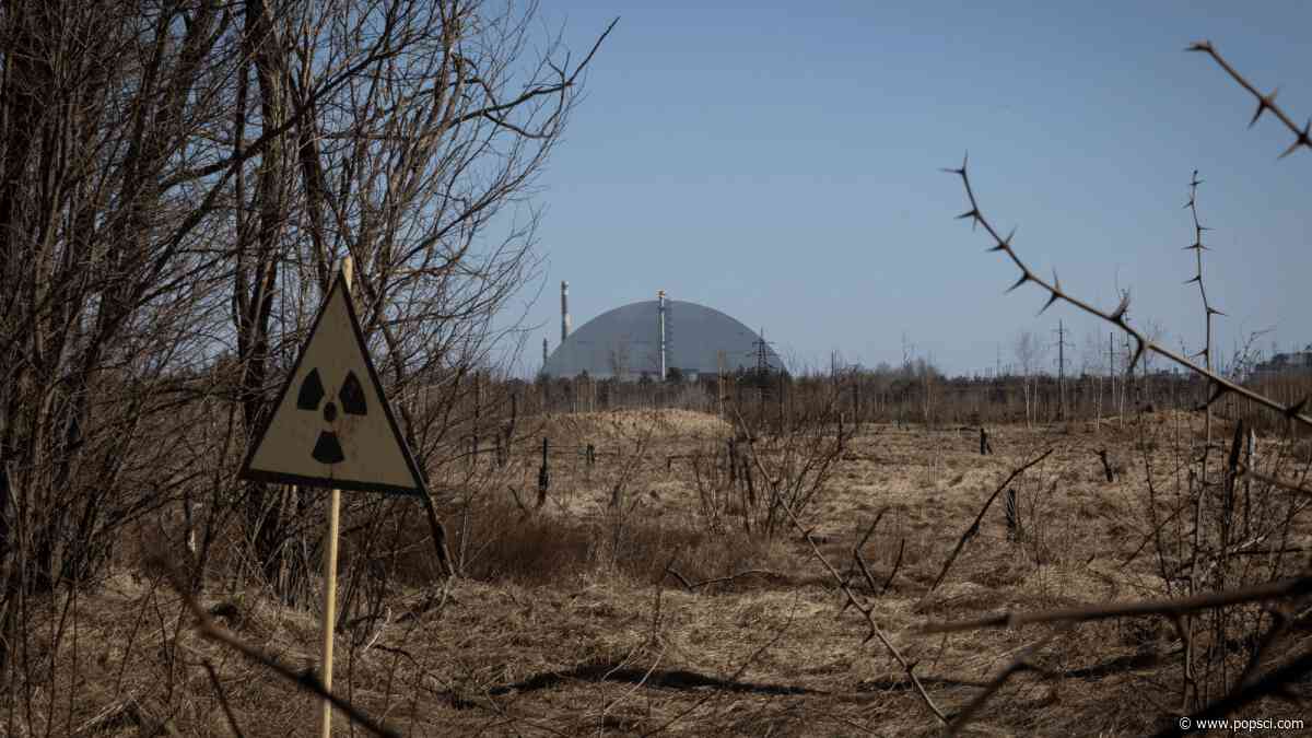 Chernobyl particles look remarkably similar to explosion day in 1986