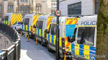 Wearing a face covering during Bristol protest may lead to arrest, police warn