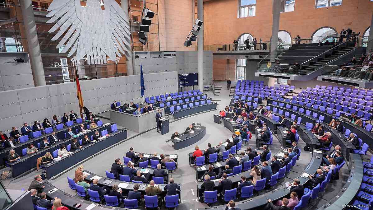 Hinweis auf Down-Syndrom: Bundestag fordert Evaluierung der Bluttests bei Schwangeren