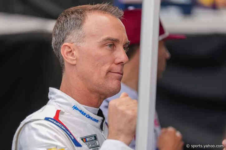 Kevin Harvick Questions Denny Hamlin’s Title Mindset