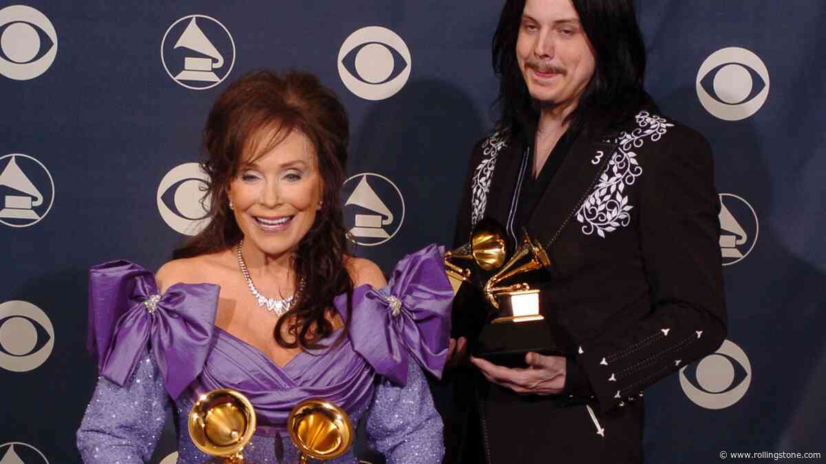 Loretta Lynn’s Late-Career Masterpiece ‘Van Lear Rose’ Is Returning to Streaming