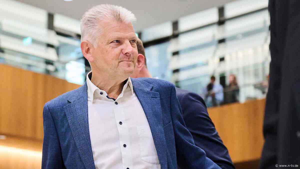Staatsanwaltschaft ermittelt: Niedersachsens SPD-Fraktionschef Politze legt Amt nieder