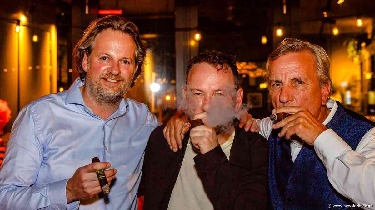 Cubaanse sigaar wordt uitgerookt