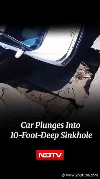 Chennai News | Chennai Road Caves, Car Plunges Into 10-Foot-Deep Sinkhole