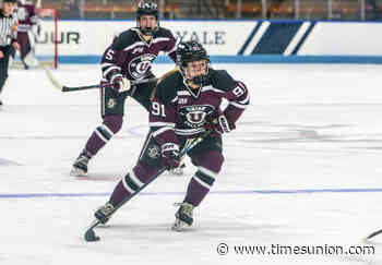 Bassett: Gansevoort's Willis a key to hot start for Union women's hockey