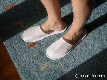 Why you should never walk barefoot on a hotel carpet
