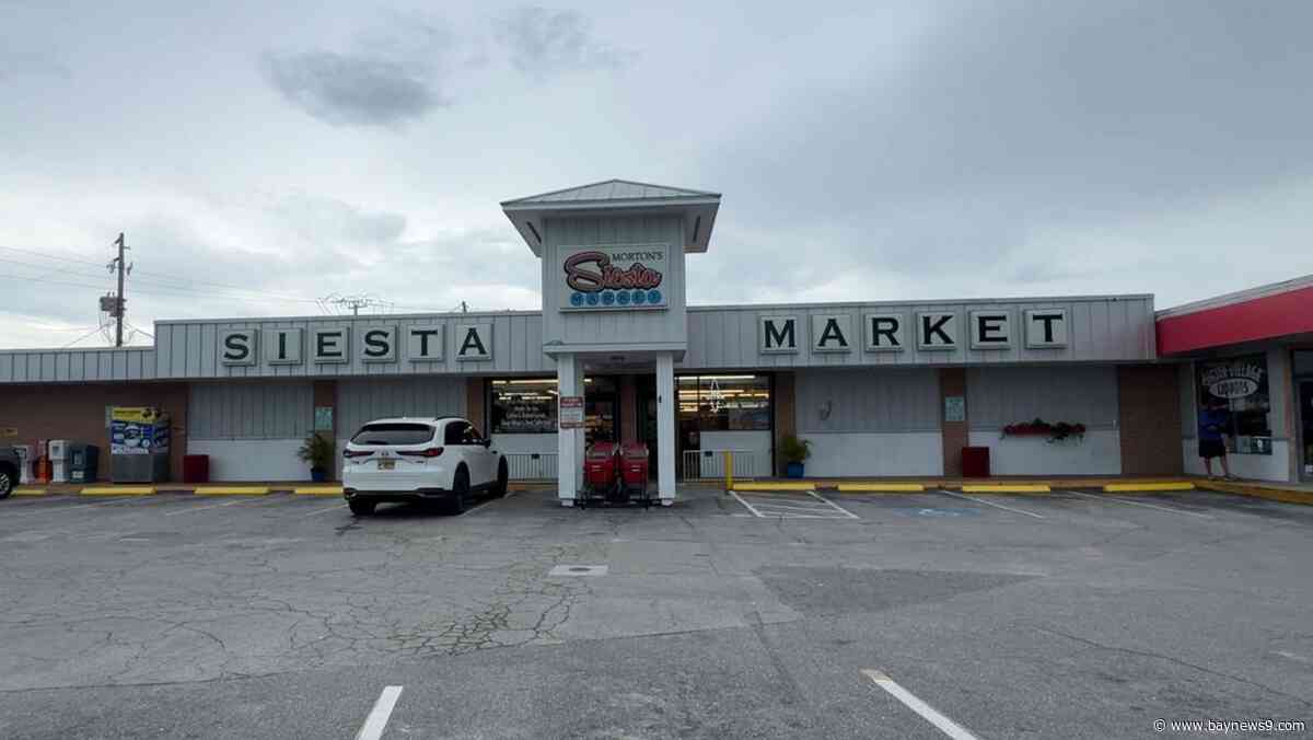 Morton’s Siesta Market rebounds two years after Hurricane Milton hit Siesta Key