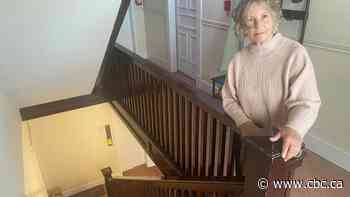 Residents relieved as elevator mechanics return to work