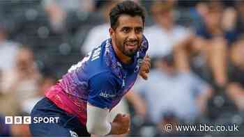 Durham bowler Ghafari extends contract