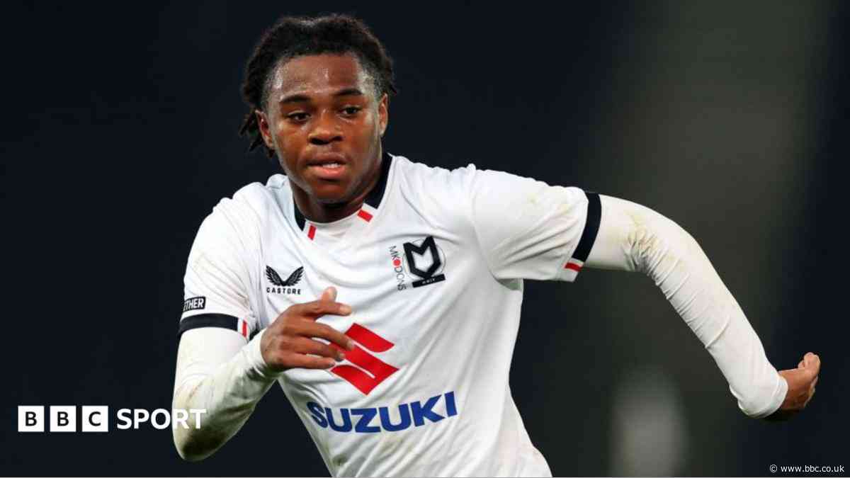 Dons recall Lewis-Burgess from Gateshead loan