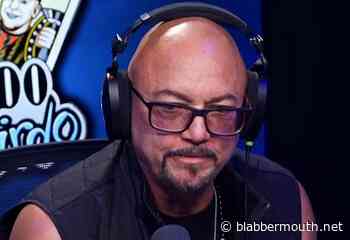 Ex-QUEENSRŸCHE Singer GEOFF TATE Once Again Denies He Pulled A Knife On SCOTT ROCKENFIELD During 2012 Backstage Altercation In Brazil