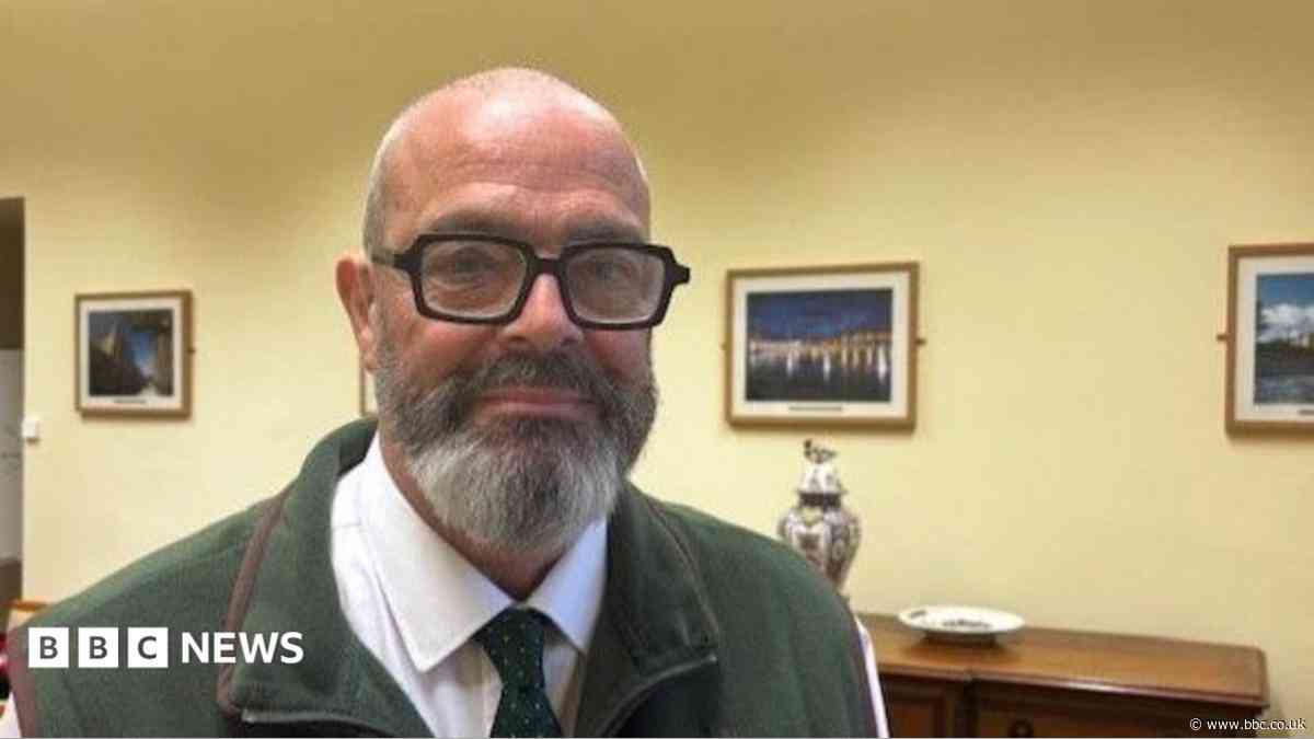 Leader 'confident' of dropping Clean Air Zone fees