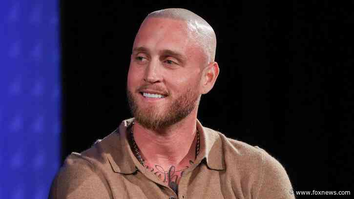 Tom Hanks’ son Chet confronts Eric André over comedian’s past comments about him