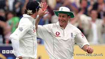 My weight rose to 20 stone after I retired - Ashley Giles