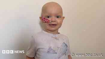 Mum fundraising for terminally ill daughter