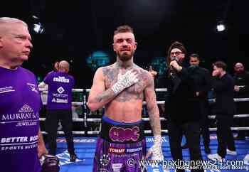 Lewis Crocker Gets Soft Landing Against Owen Cooper